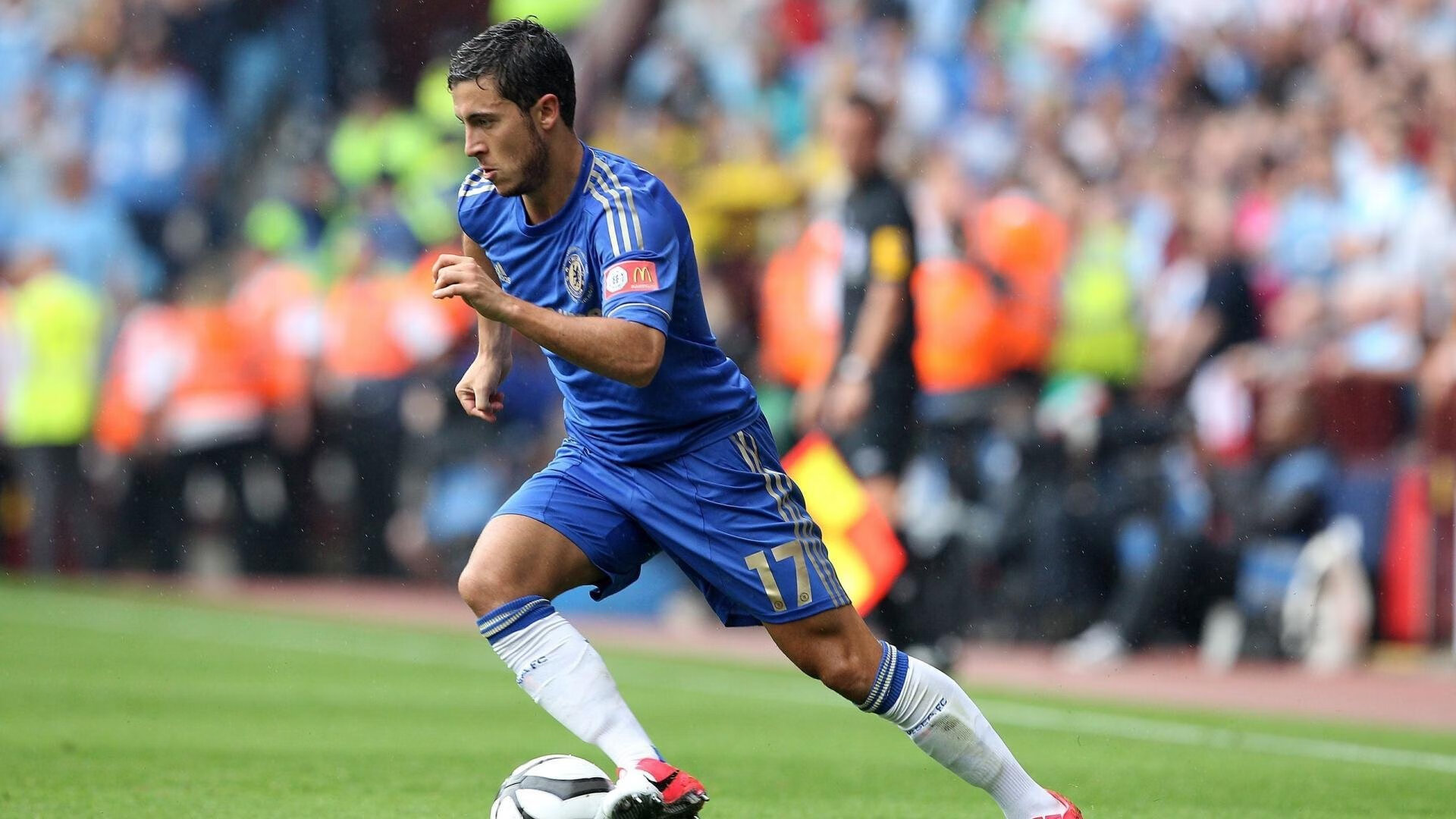 恩波利围绕核心组织构建进攻体系，恩波利队